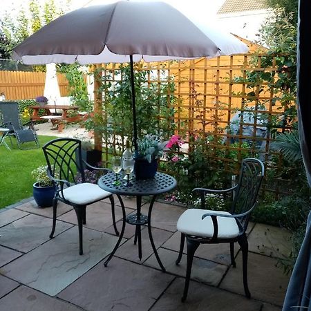 1Bedroom Self Contained Apartment Ennis Esterno foto